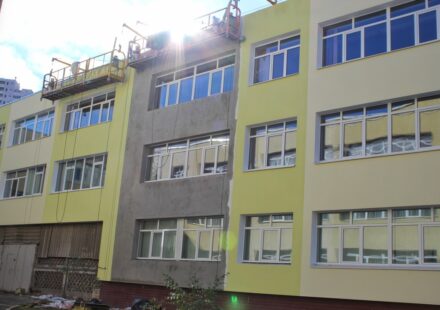 www.asb.sk 02/2014: Šetrenie na hrúbke izolačného materiálu sa neoplatí