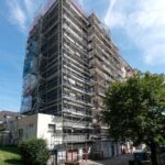 Renovácia bytového domu s polystyrénom znížila spotrebu energie o 44 %