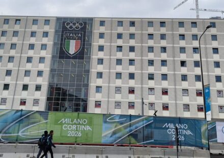 Expandovaný polystyrén (EPS) v olympijských budovách Milano Cortina 2026
